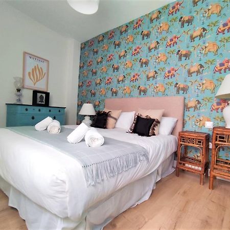 Metropol Sweet Home Sevilla Bagian luar foto