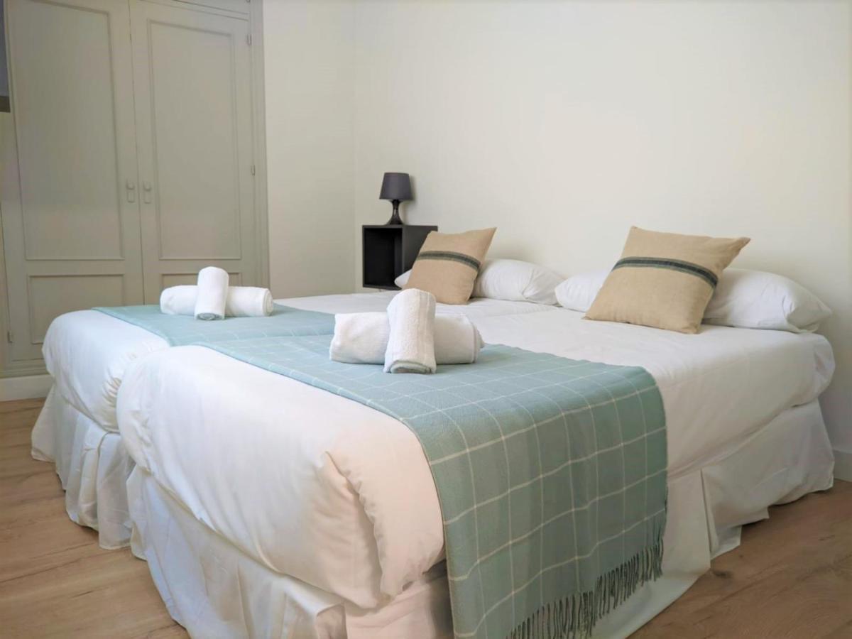 Metropol Sweet Home Sevilla Bagian luar foto