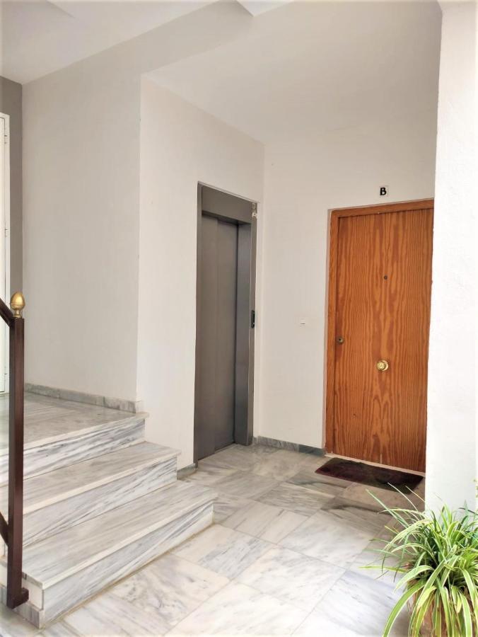 Metropol Sweet Home Sevilla Bagian luar foto