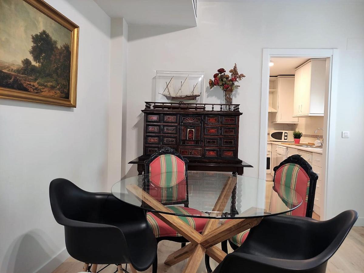 Metropol Sweet Home Sevilla Bagian luar foto